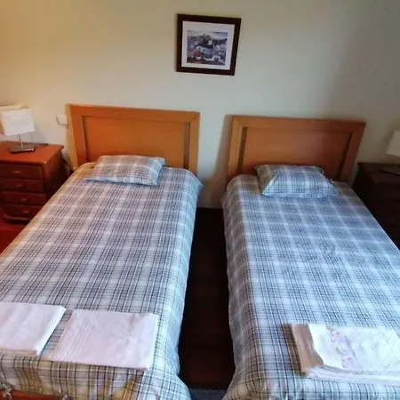 Altes Kellerhaus In Geres By Interhome Bouro