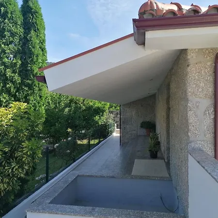 Altes Kellerhaus In Geres By Interhome * Bouro