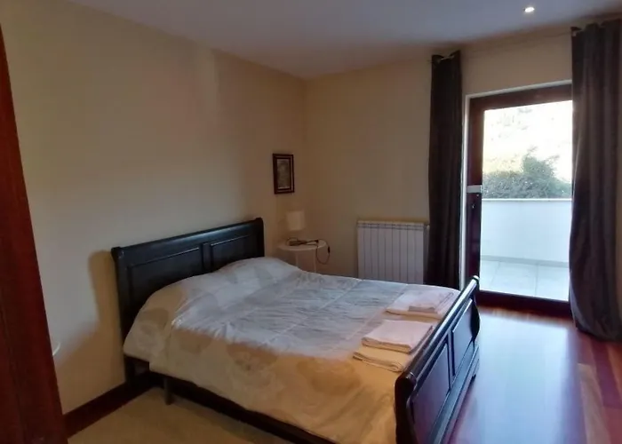 Сasa de vacaciones Altes Kellerhaus In Geres By Interhome Bouro