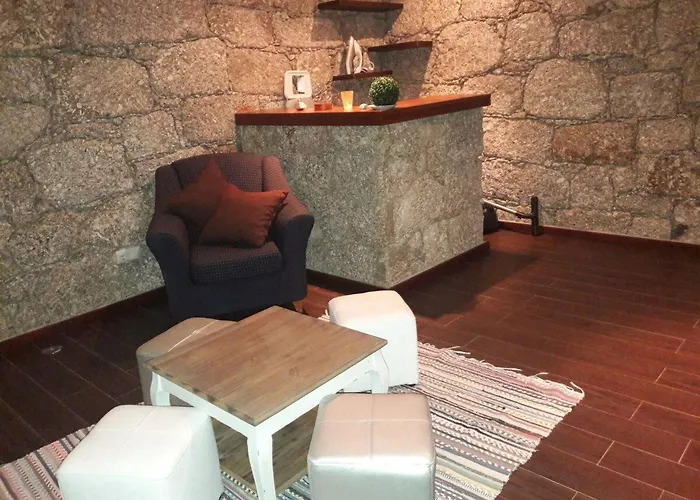 펜션 Altes Kellerhaus In Geres By Interhome *