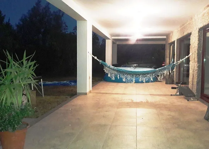 Altes Kellerhaus In Geres By Interhome